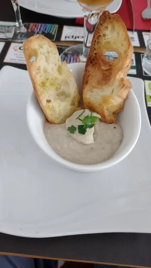 cedric Cabiran_LE PARIS_Langon_review