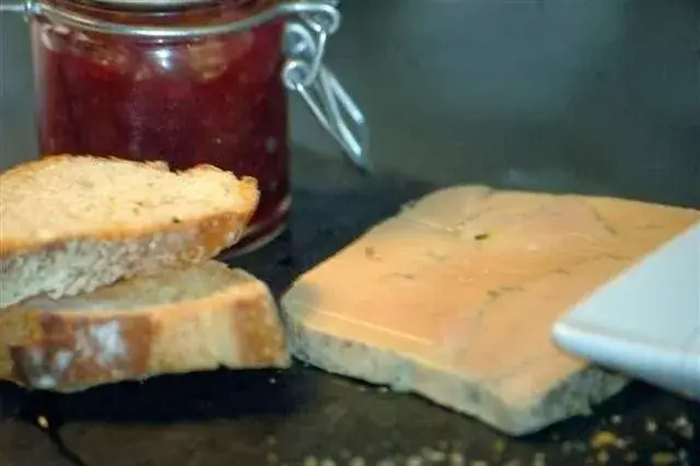 Hôtel-Restaurant Côté Rivage_Badefols-sur-Dordogne_slider_image_3