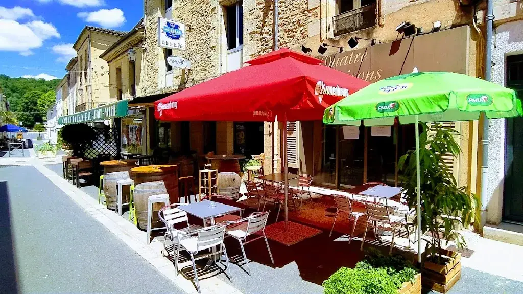 Café de la Paix restaurant in Lalinde