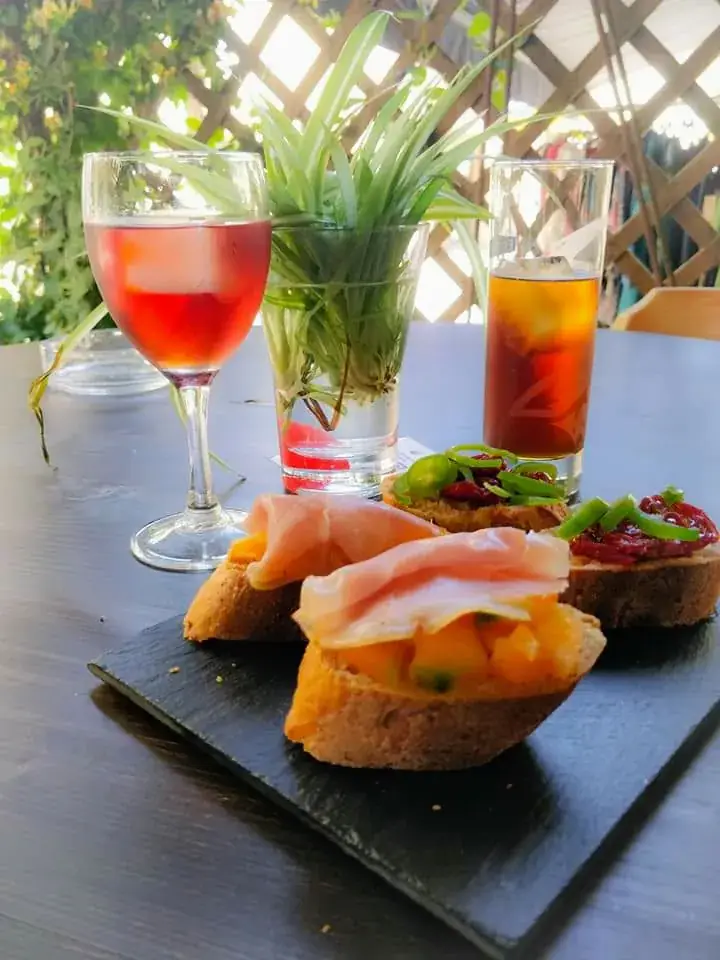 Café de la Paix_Lalinde_slider_image_2