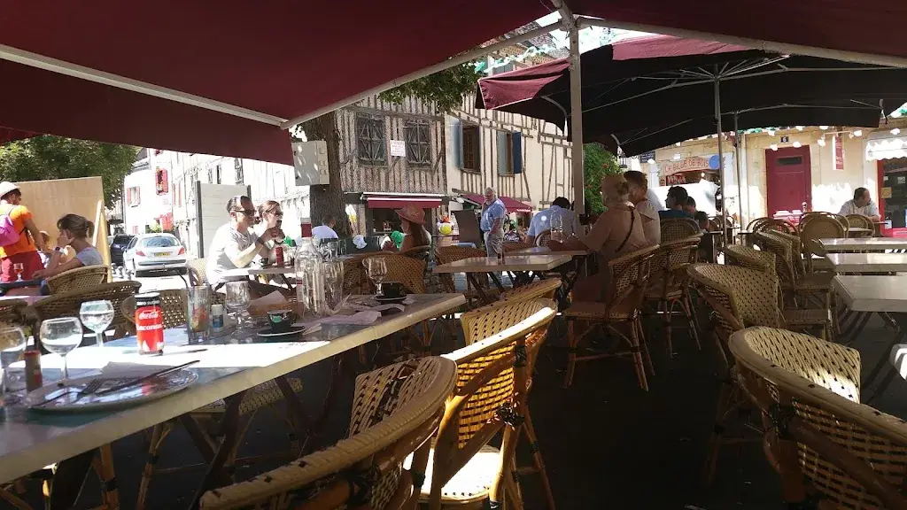 Café de la Paix_Lalinde_slider_image_3