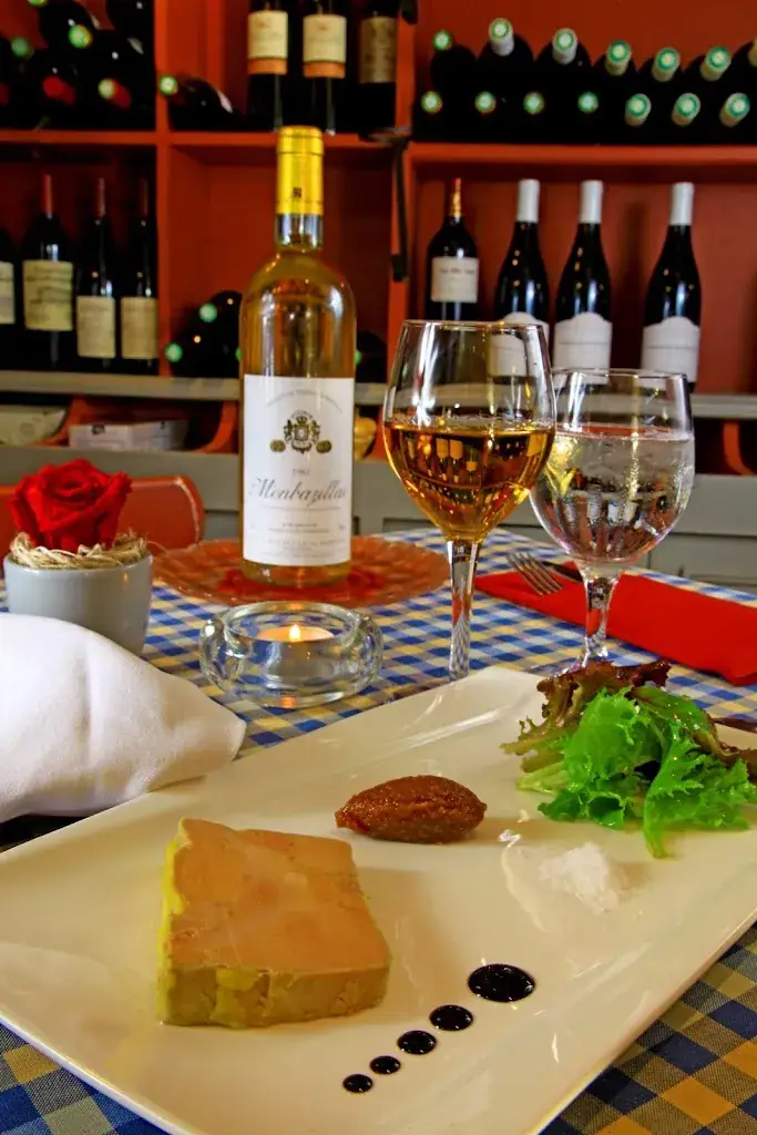 Le Bistro de la Place_Trémolat_slider_image_2