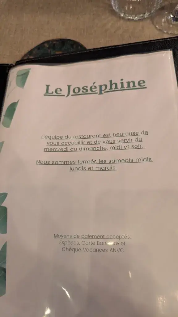 bound steel_Le Joséphine Restaurant_Couze-et-Saint-Front_recensione