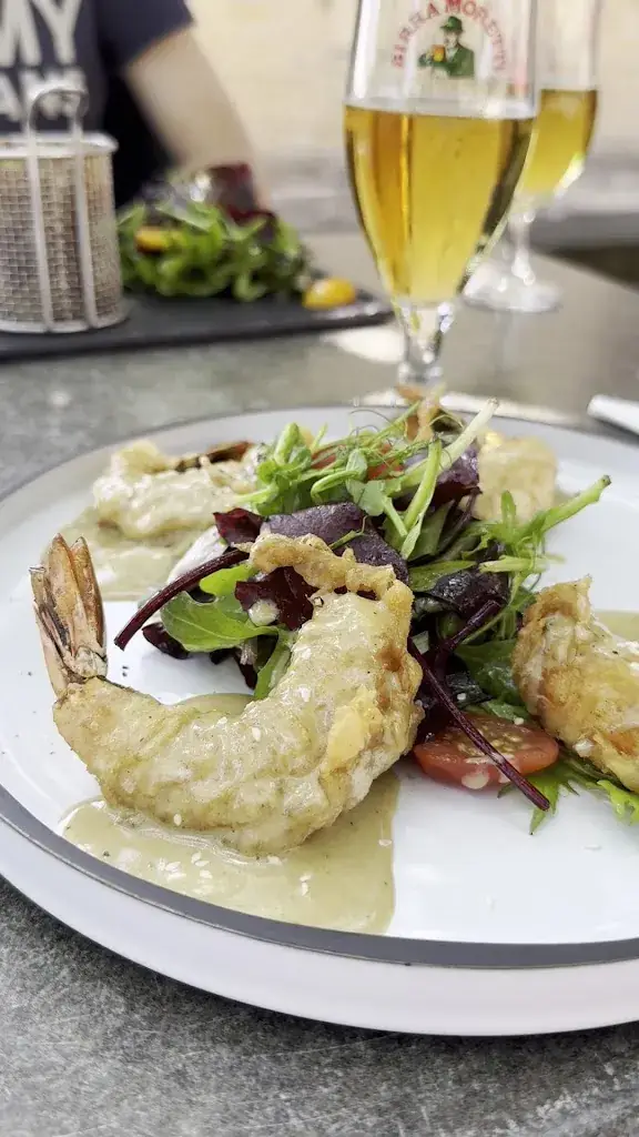 LE BELLA CIAO 1 PLACE DU PORT 24150 MAUZAC ET GRAND CASTANG_Mauzac-et-Grand-Castang_slider_image_2