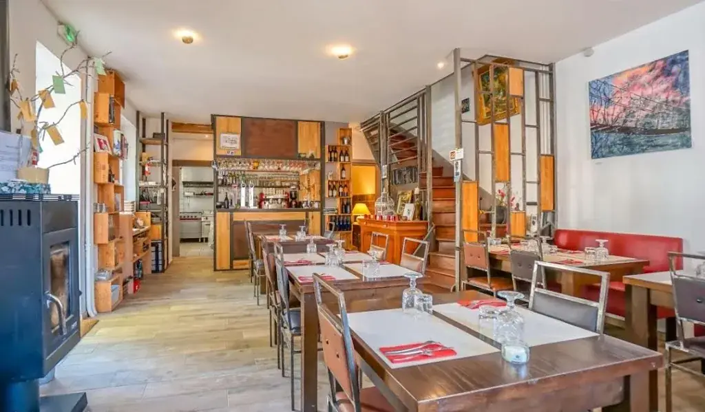 La P'tite Factory restaurant in Caudeau