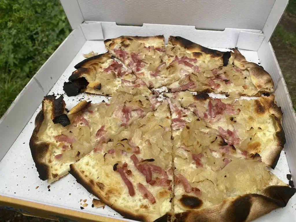 Charles PEREZ_Cafe Paradiso_Laroque-Timbaut_review