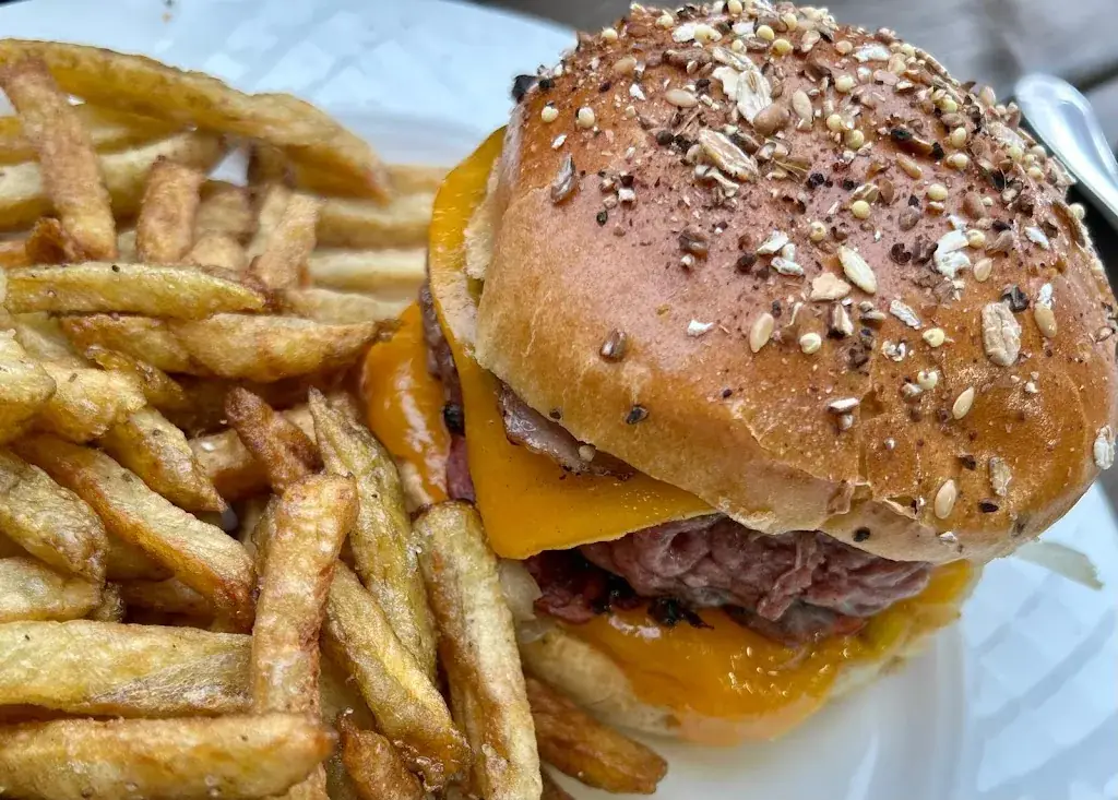 Le Mster_Latresne_slider_image_2