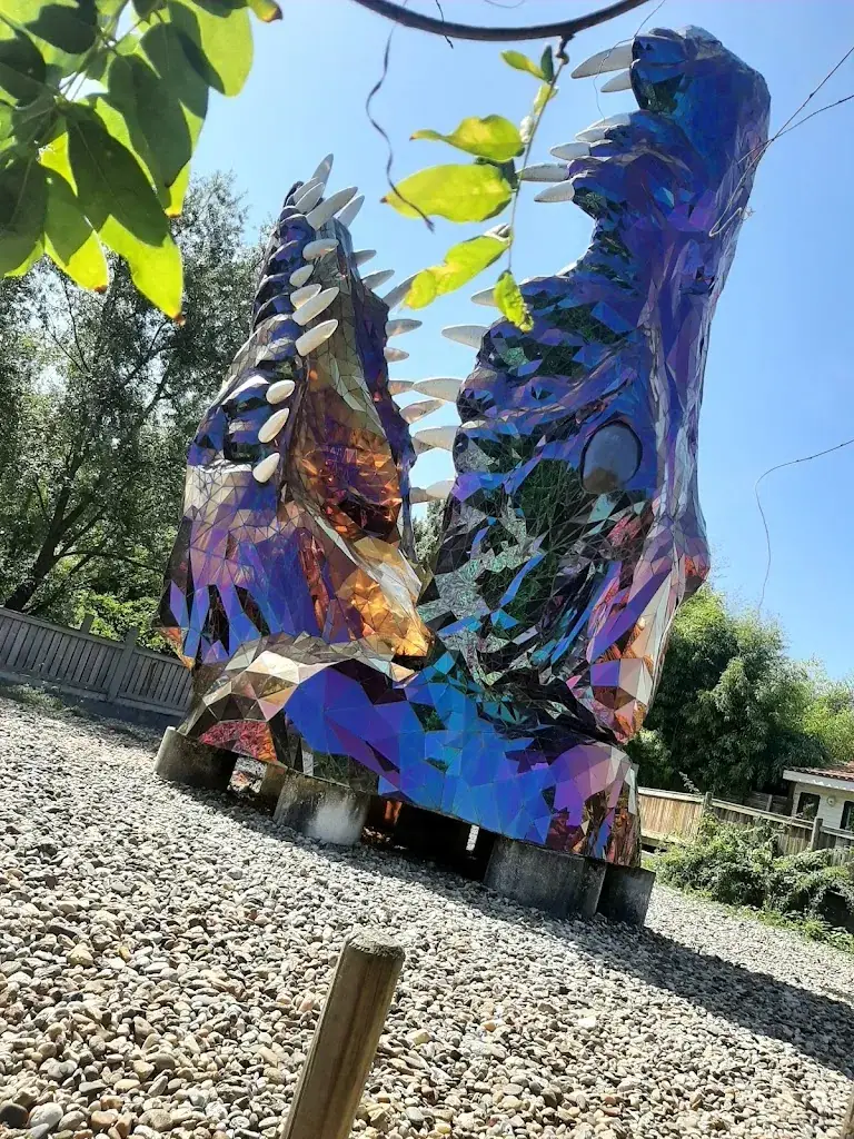 Carine - Mini Condos & My Tiny House Montenegro_La Maison du Fleuve_Camblanes-et-Meynac_review