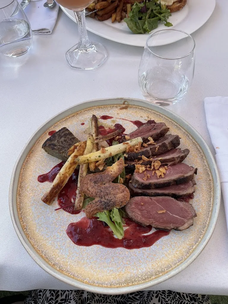 Le Mythic_Tercé_slider_image_2