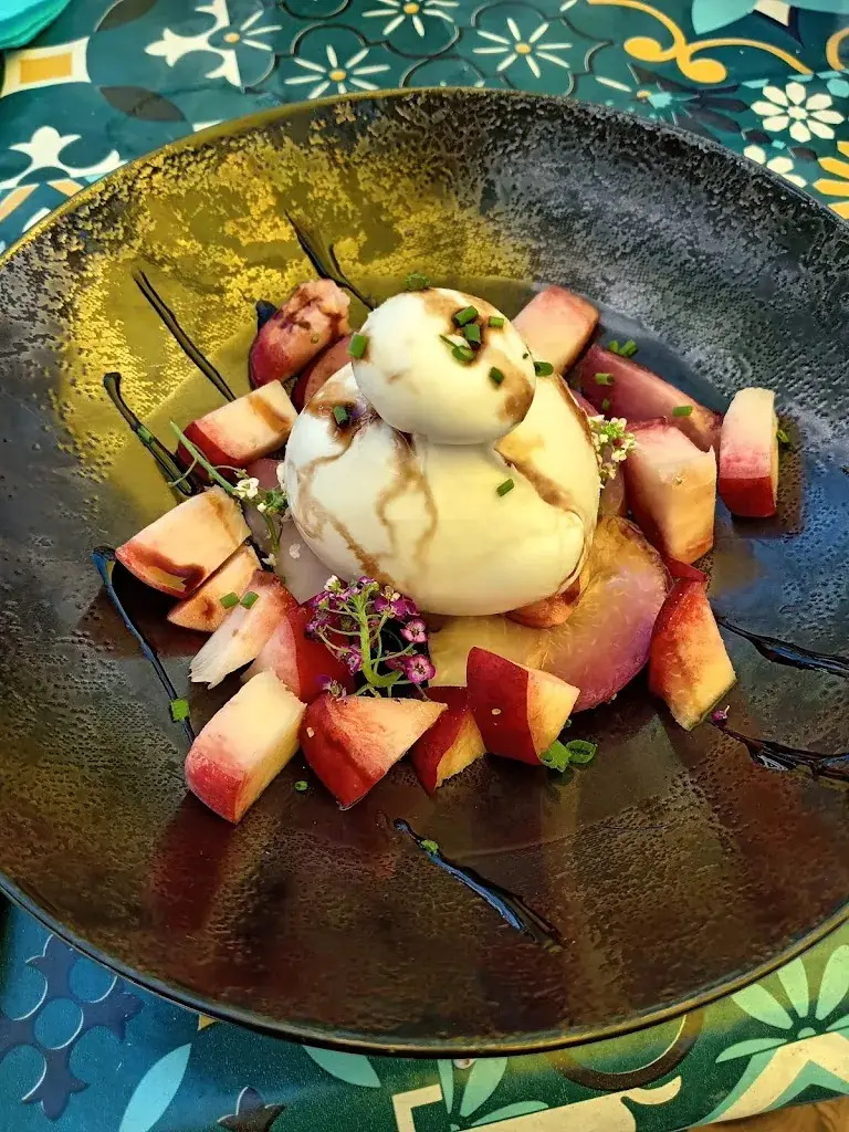 Emilie Baroin_Le Pourquoi Pas_Laruns_review