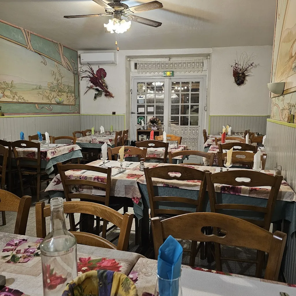 Au Petit Creux restaurant in Voulte-sur-Rhône