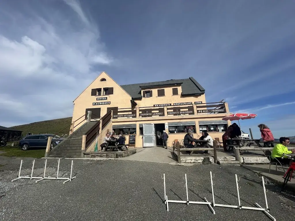 Oliver Scott_La Table de l'Aubisque_Béost_review