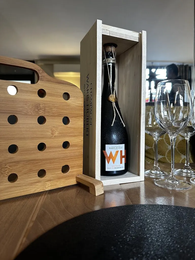 La Cave des Tontons restaurant in Barp