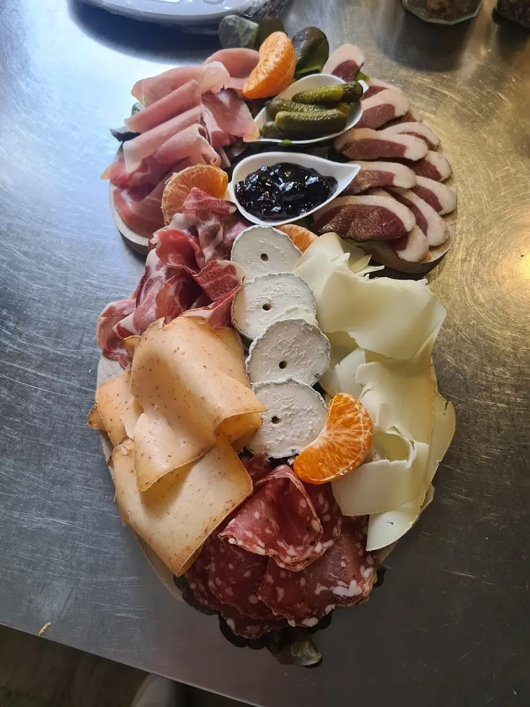 Au chai des Gouyates_Bugue_slider_image_3