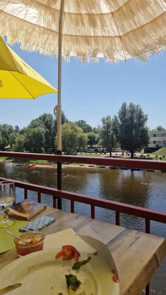 Indigo Nolan_Brasserie Oscar_Bugue_review