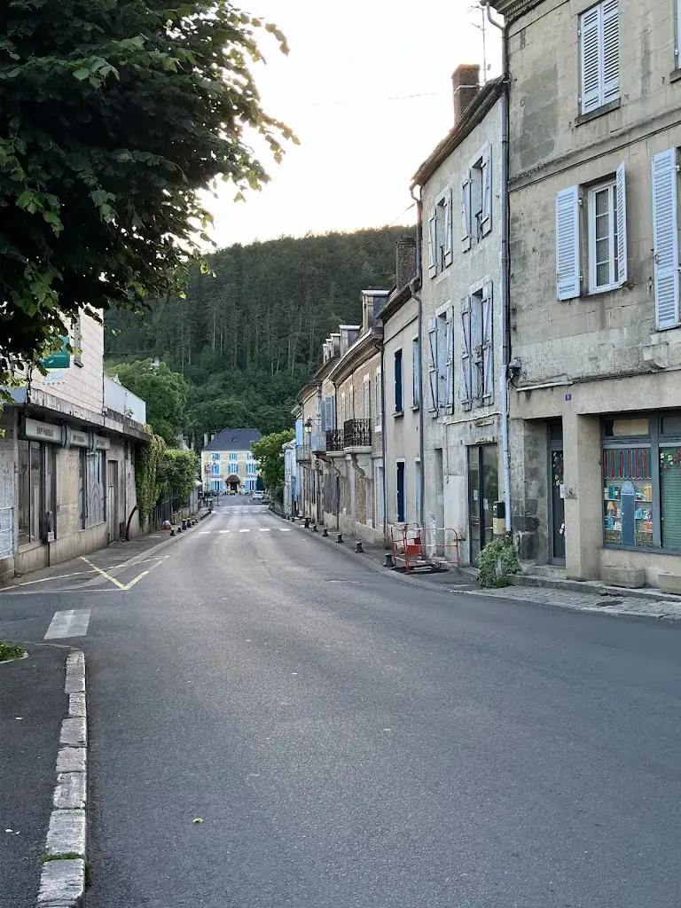 Axel Fritzke_Le Pha_Bugue_review