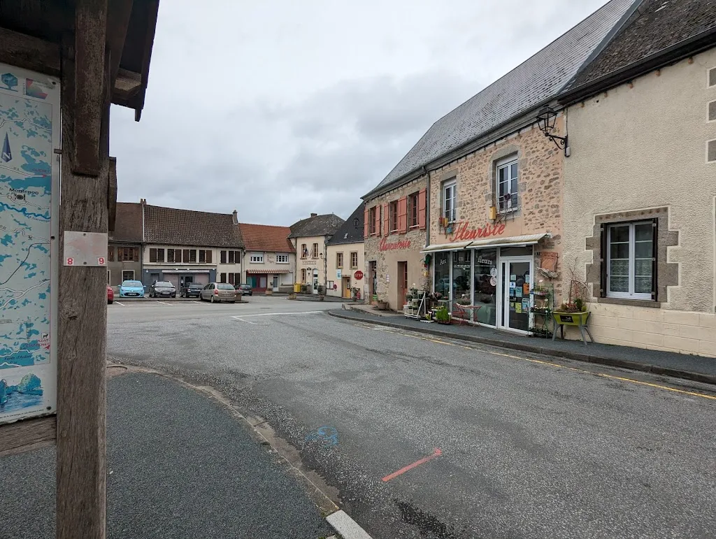 L'Aventure - Restaurant bar tabac_Grand-Bourg_slider_image_3