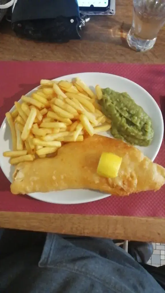 Marsh Bryan_Allo Allo_Grand-Bourg_recensione