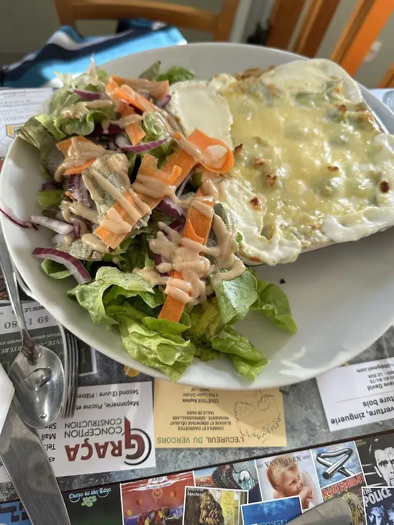 Romain J_Café des Voyageurs - Bistrot Jardin_Gua_recensione