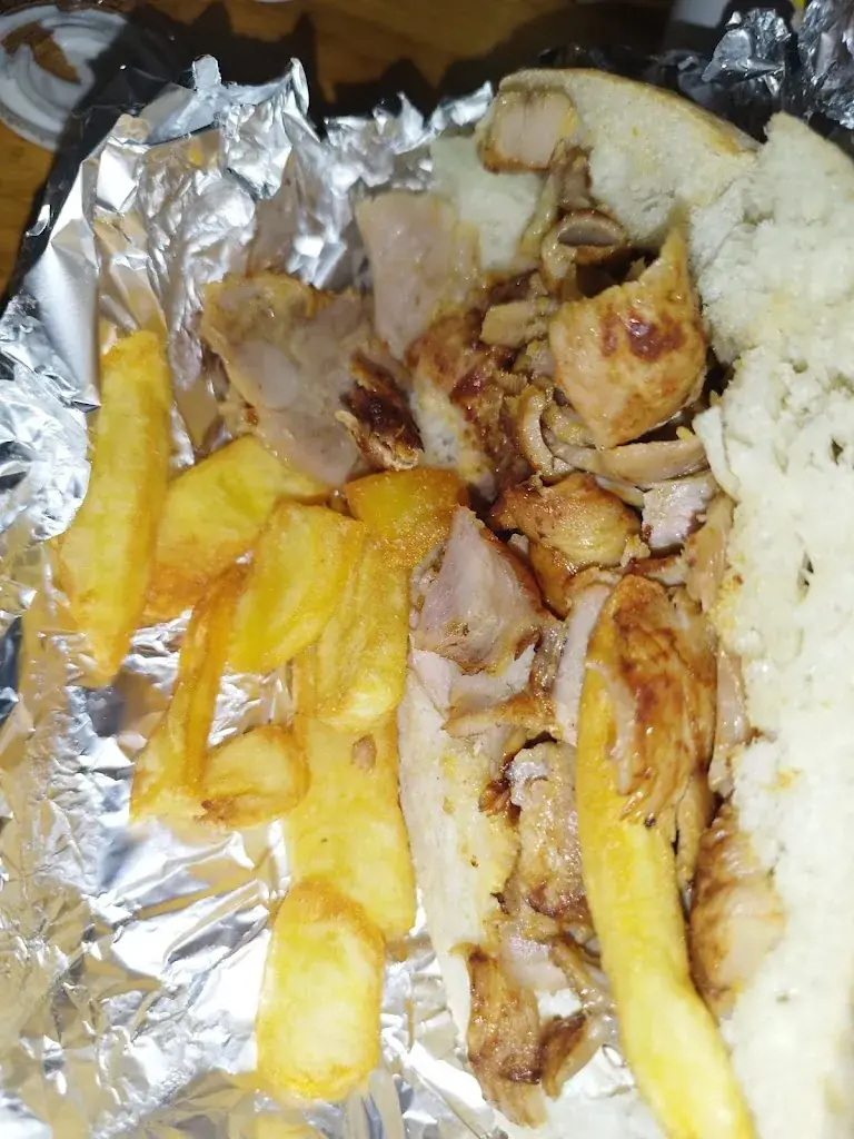 Mathilde Amadieu_Vezere kebab_Lardin-Saint-Lazare_review