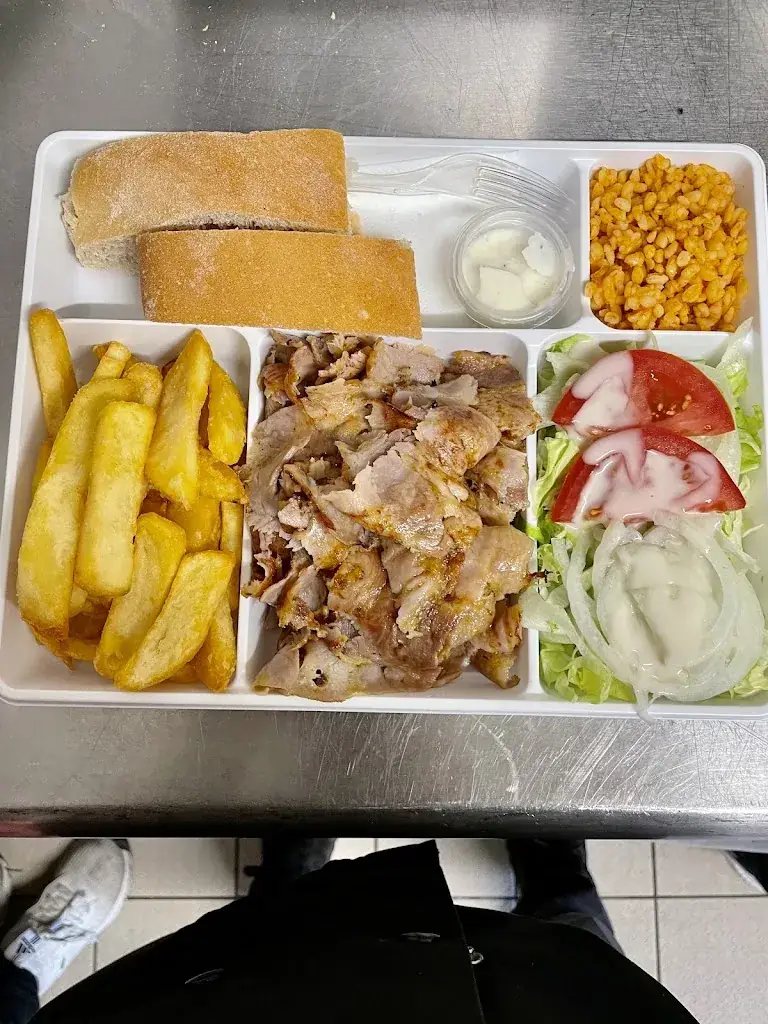 Vezere kebab_Lardin-Saint-Lazare_slider_image_2