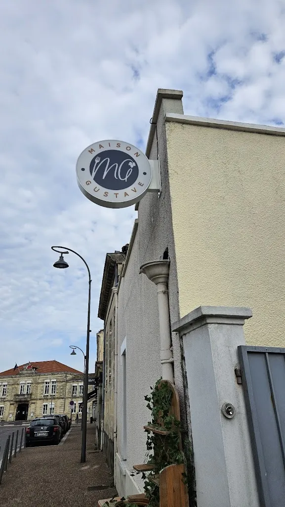 Maison Gustave_Bouscat_slider_image_3