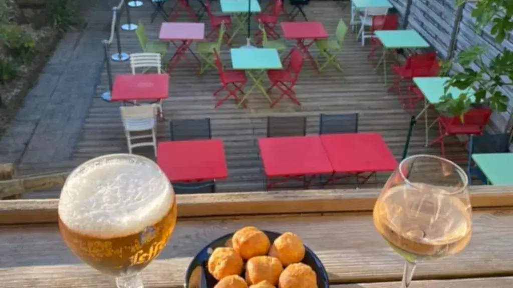 Attablée_Bouscat_slider_image_2