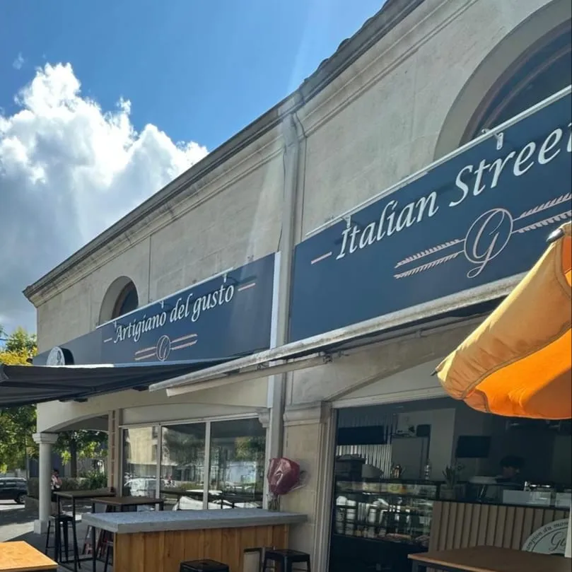 Il Gusto di Napoli restaurant in Bouscat