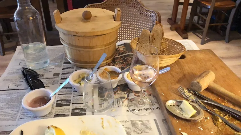 Alan Daly_Côté Court - Restaurant - Sports Bar - Events_Bouscat_review