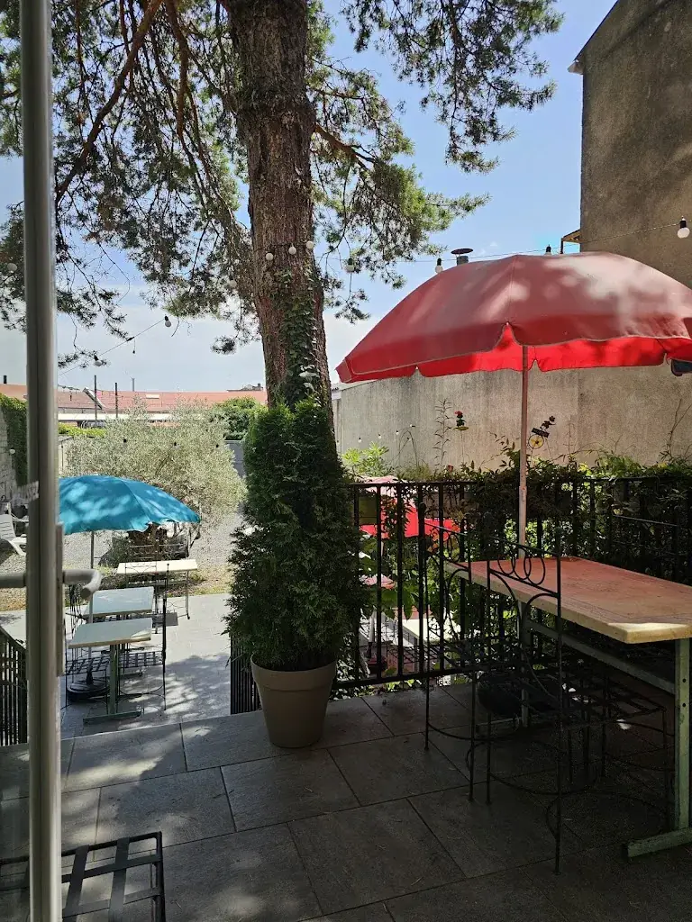 Steve Perrin_Au Jardin des Délices_Voulte-sur-Rhône_Bewertung