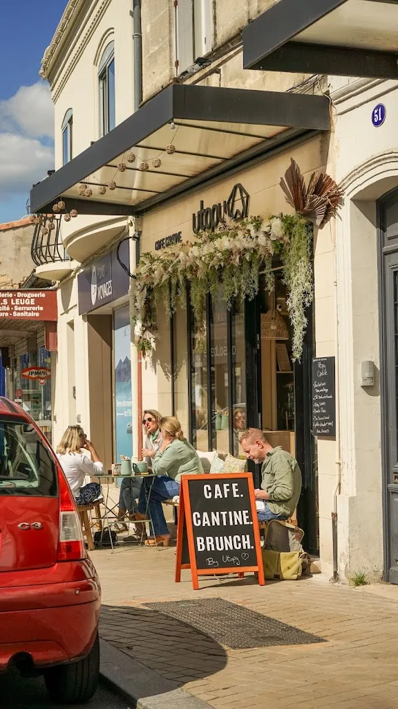 UTOPY restaurant in Bouscat