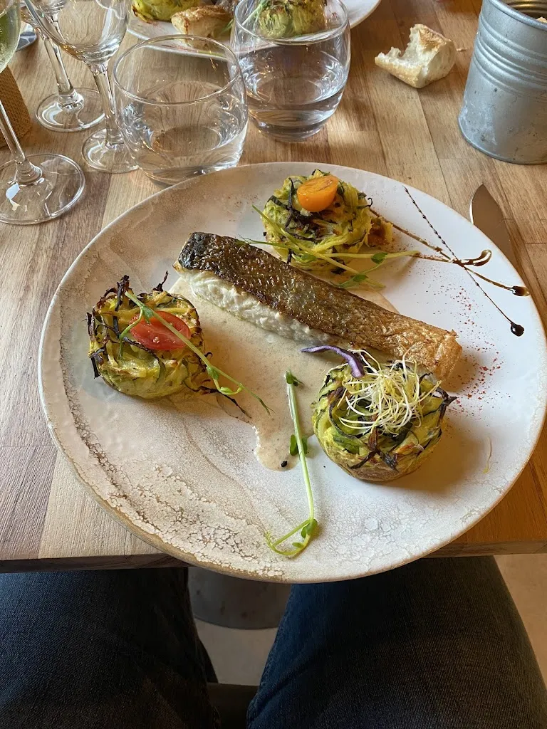 Spread the word..._Haillan_slider_image_2