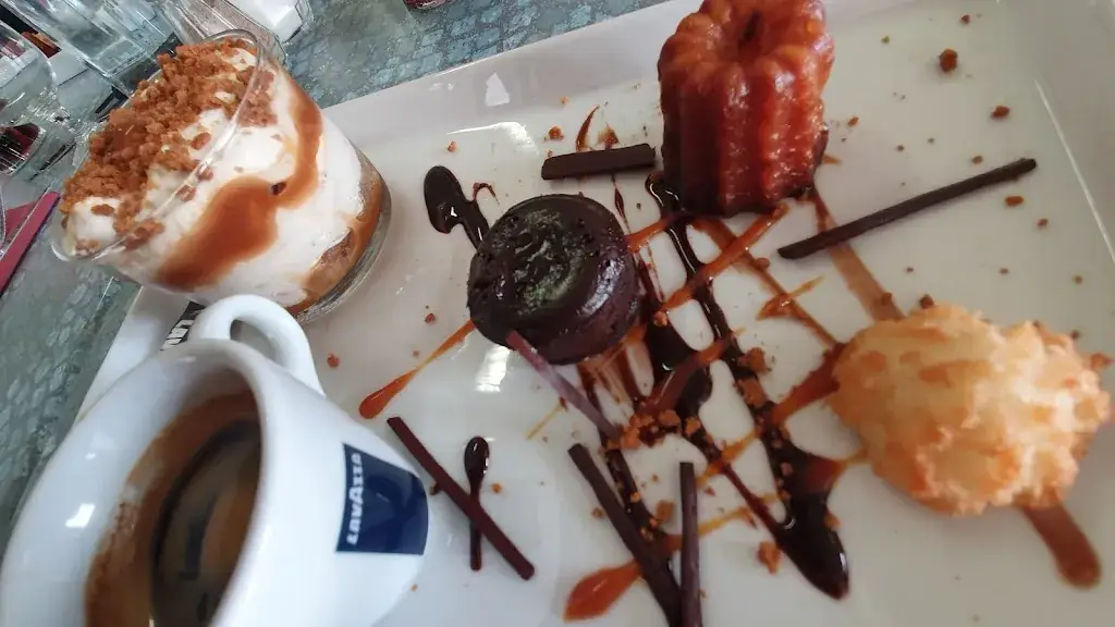 Le coup de fourchette_Haillan_slider_image_1