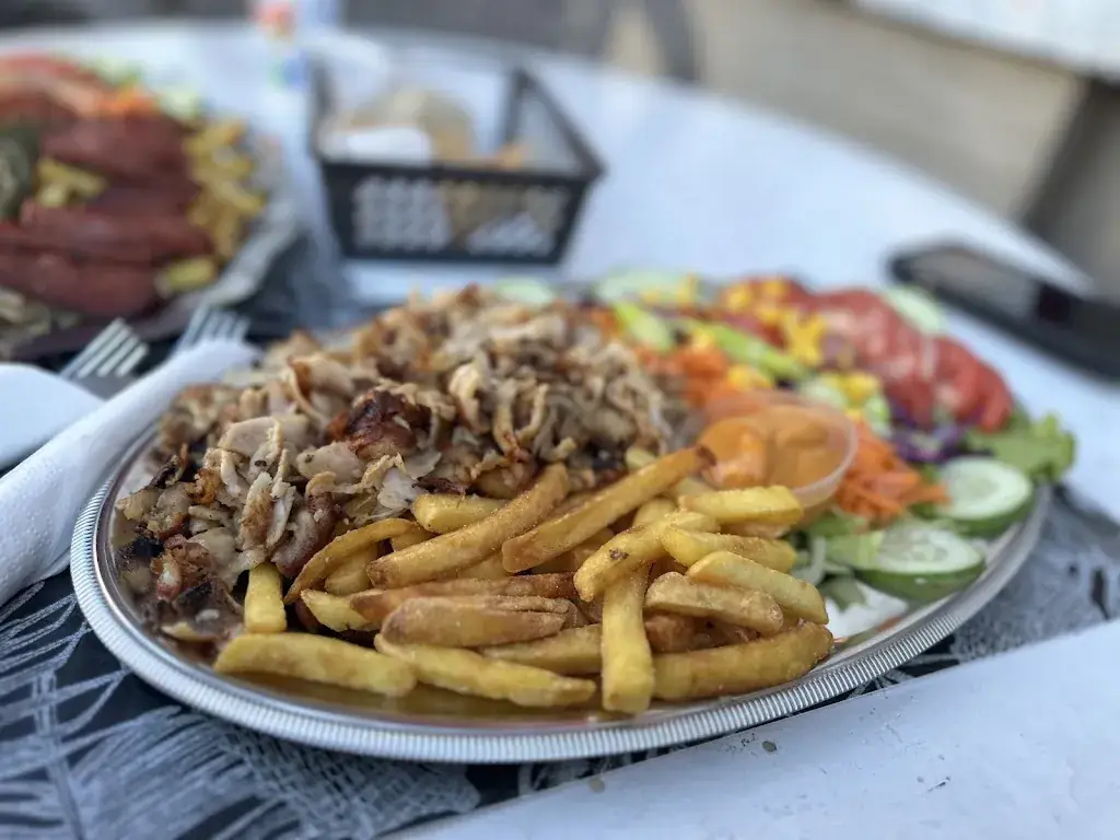 Sinop Kebab_Lalevade-d'Ardèche_slider_image_3