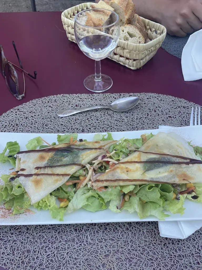 Loryne Dns_Restaurant L’École des gourmands_Moulin-Neuf_review