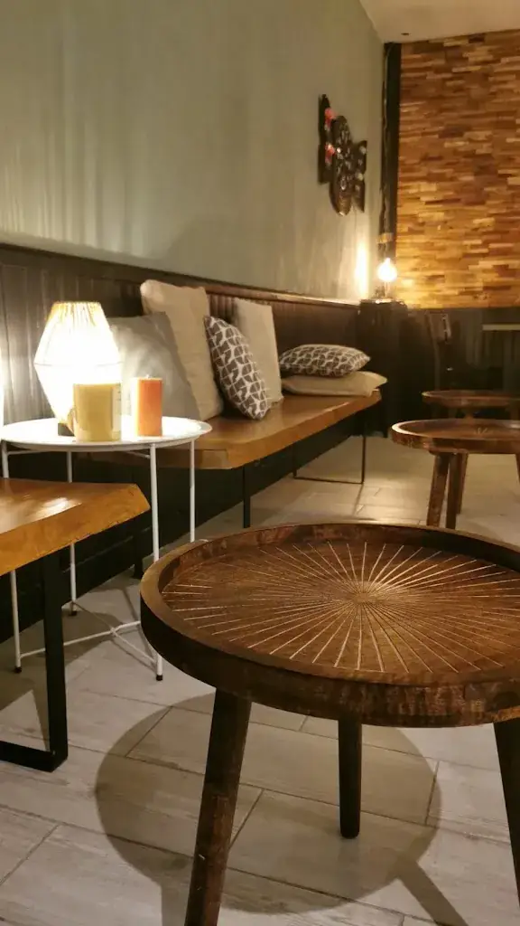 Le New Central Bar&Bistrot_Teich_slider_image_1