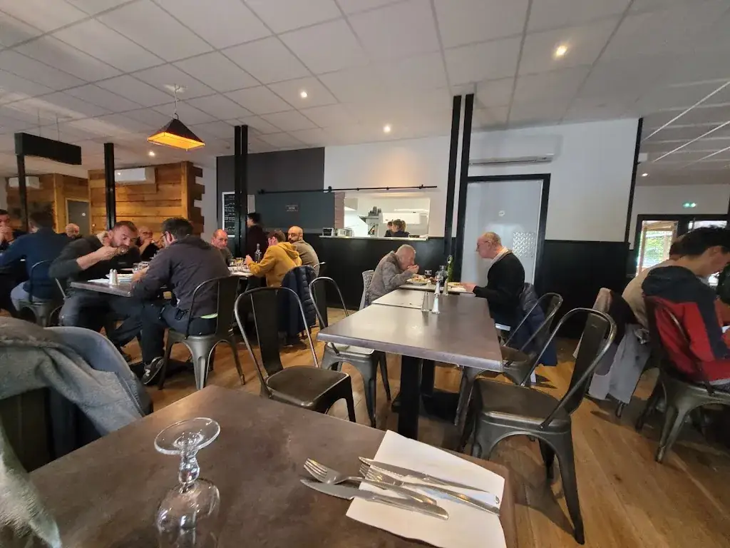 Francis Guillemain_Le 513_Thou_review