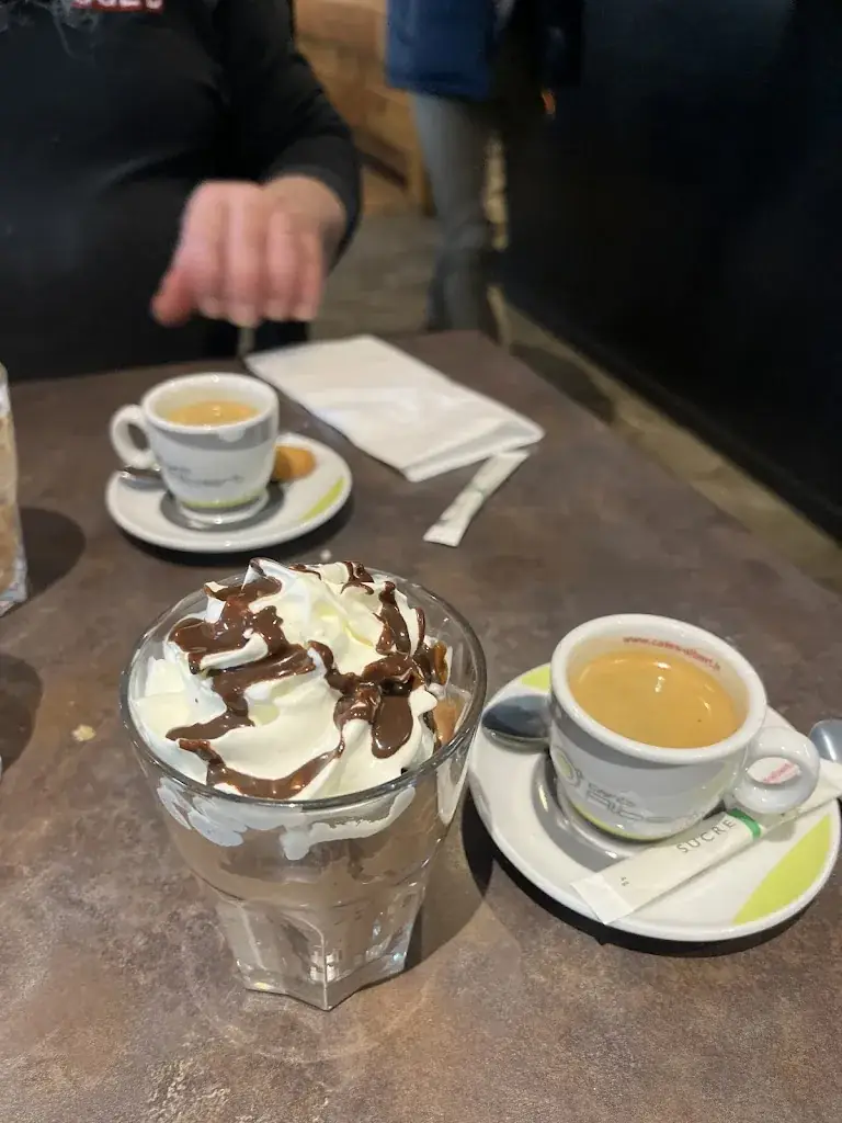 Le 513_Thou_slider_image_3