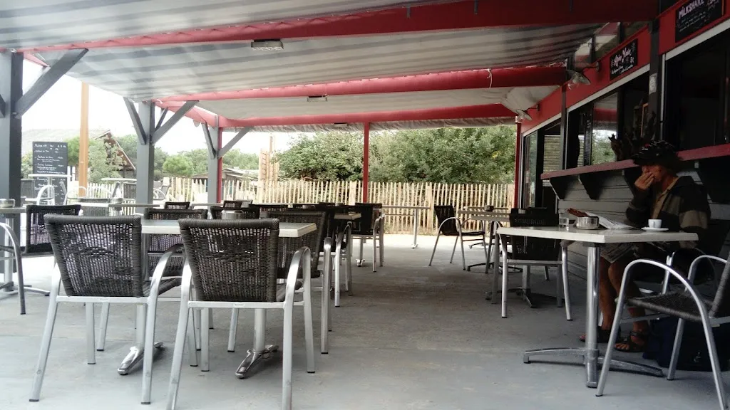 Le Bikini Café_Porge_slider_image_1