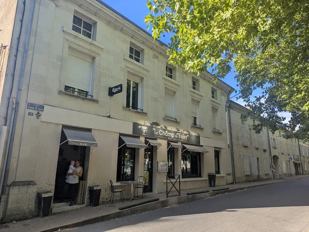 Restaurant du Champ de Foire_Lencloître_slider_image_3