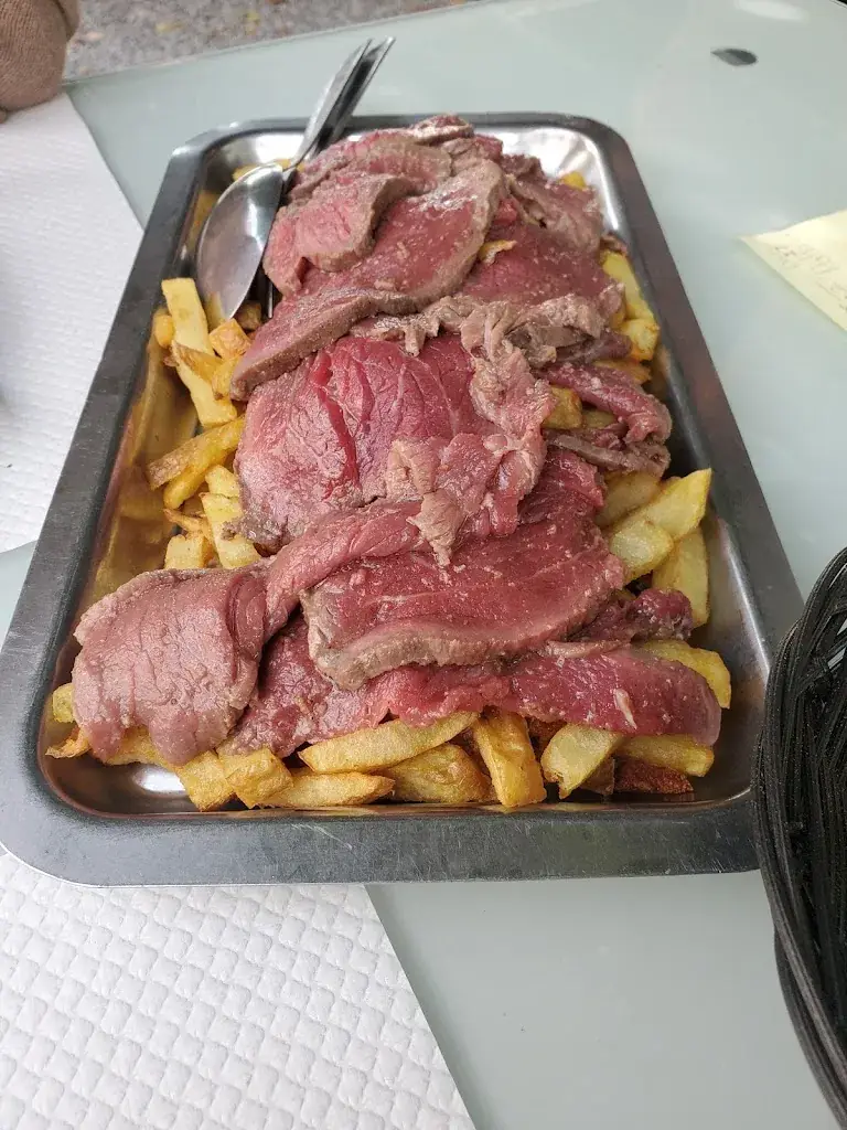 LE PIREQUES_Léognan_slider_image_2