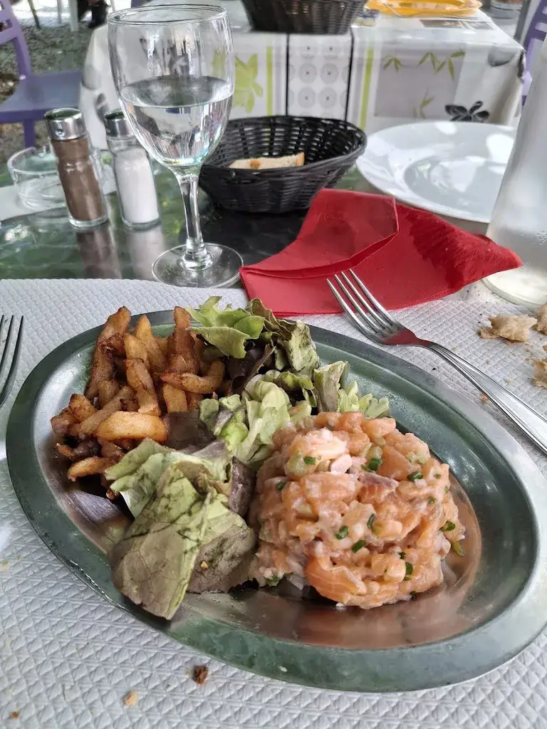 LE PIREQUES_Léognan_slider_image_3