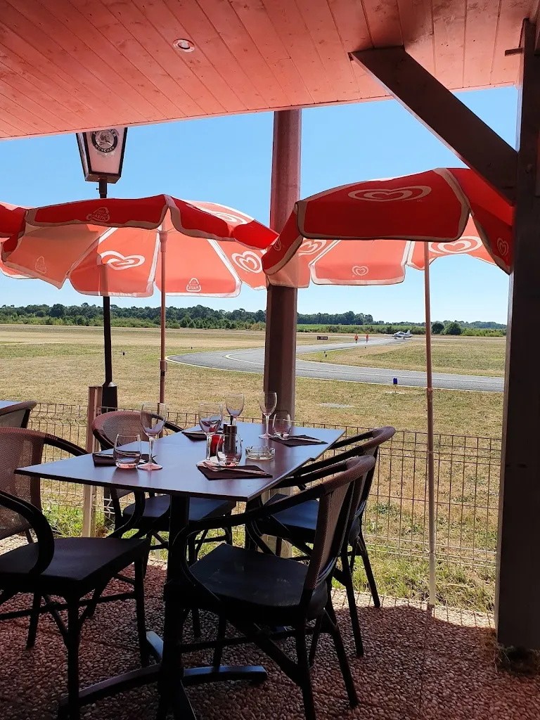 La Terrasse d'Eole_Artigues-de-Lussac_slider_image_1