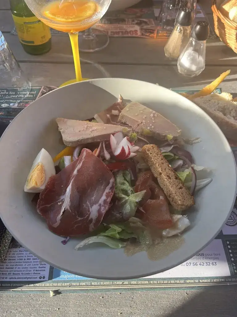 Valentine Labeille_Face à Face_Verdon-sur-Mer_review