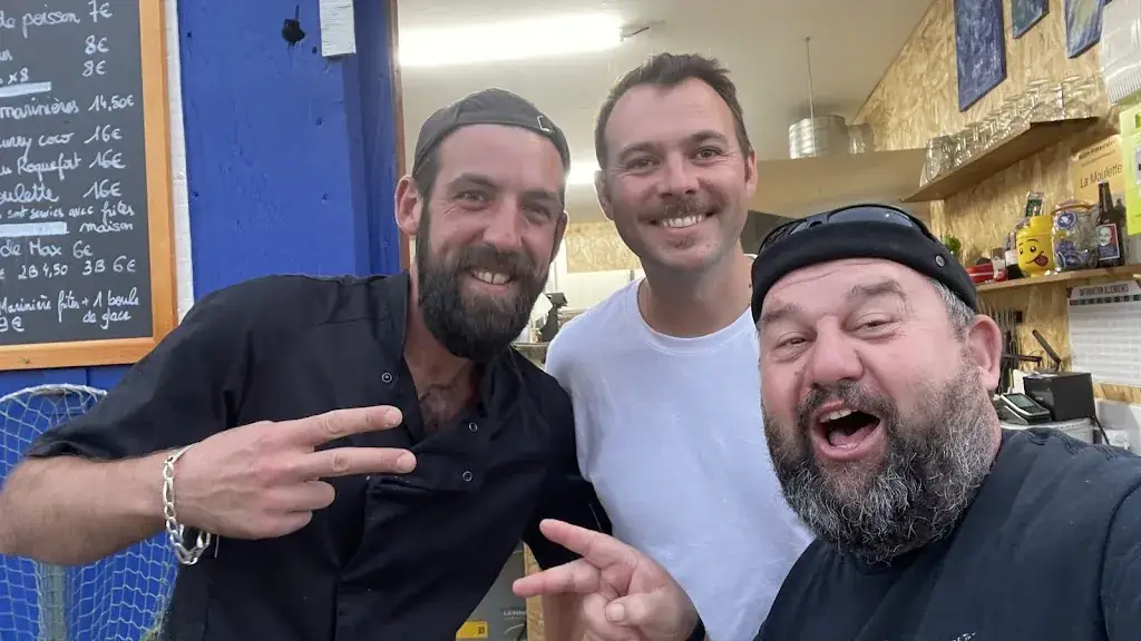 Roaring V-12_La Moulette_Verdon-sur-Mer_review