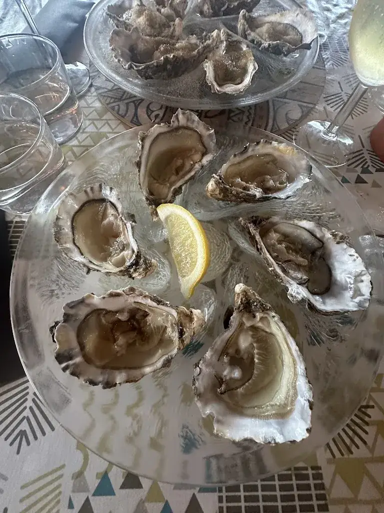 Timothy Carrie_Le Vestiaire_Verdon-sur-Mer_review