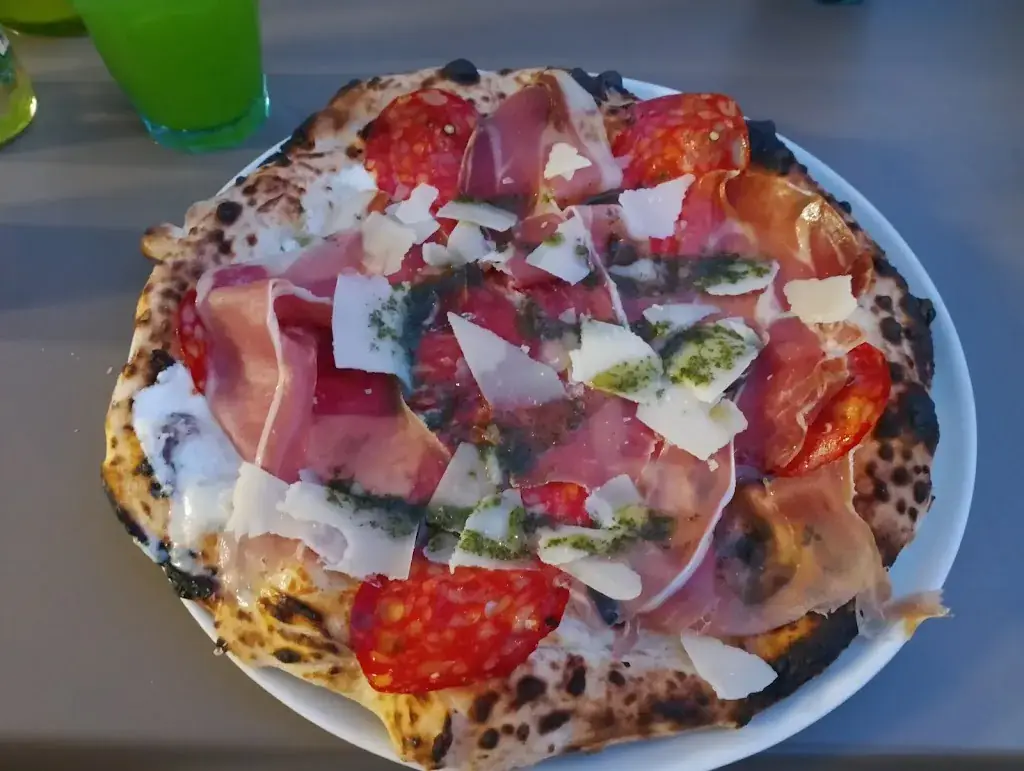 Le Globe Cooker_Verdon-sur-Mer_slider_image_3