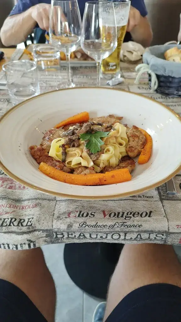 Nicolas_Le Cargo_Verdon-sur-Mer_review