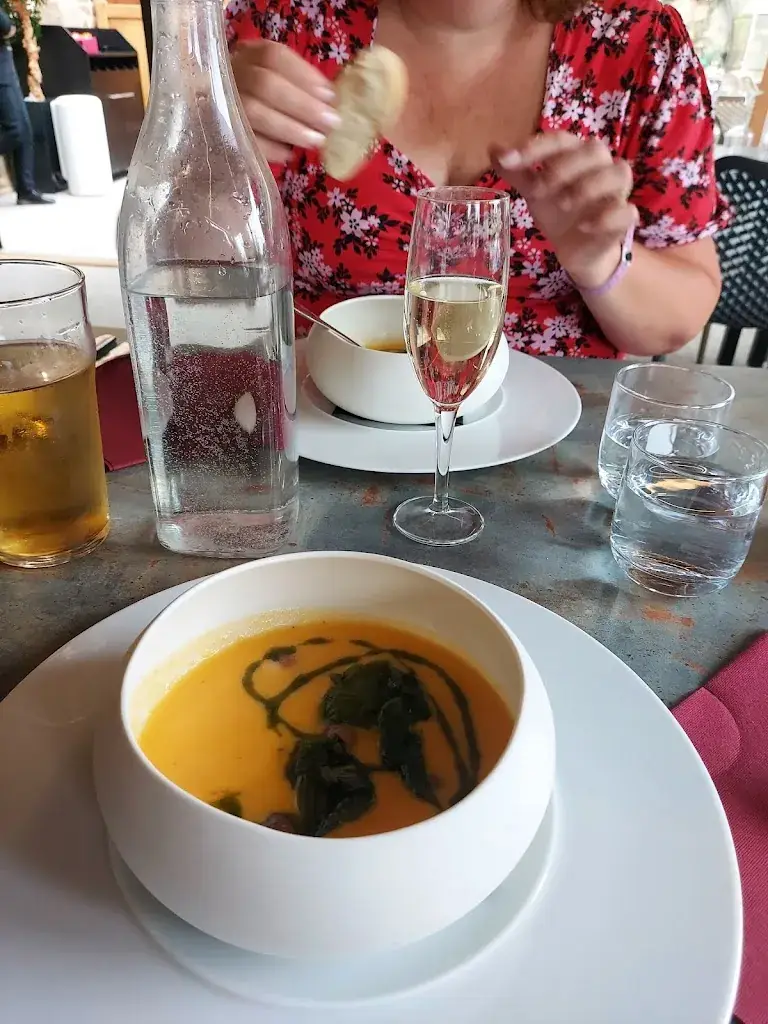 Stuart Marrott_Restaurant Le Club - Les Ormes, Domaine & Resort_Epiniac_review