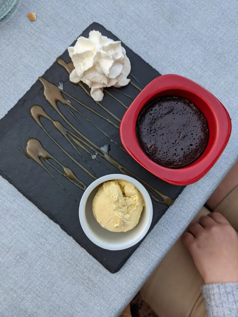 Franz Zeisler_Le Pignon_Léon_review